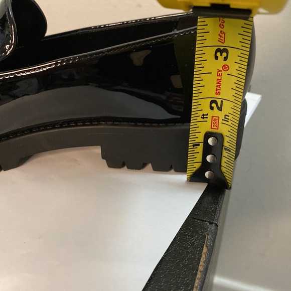 Bandolino | Franny Lug Sole Loafer Faux Patent Leather with Gold Tone hardware - Picture 10 of 11